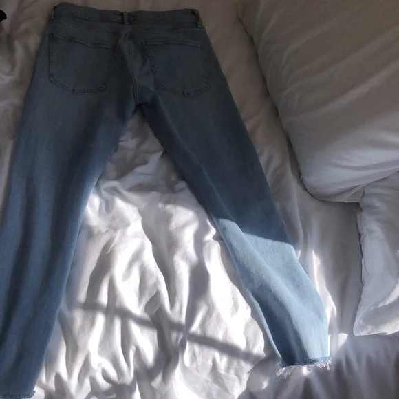 Agolde Sophie Raw Hem Mid Rise Ankle Crop - Picture 9 of 9